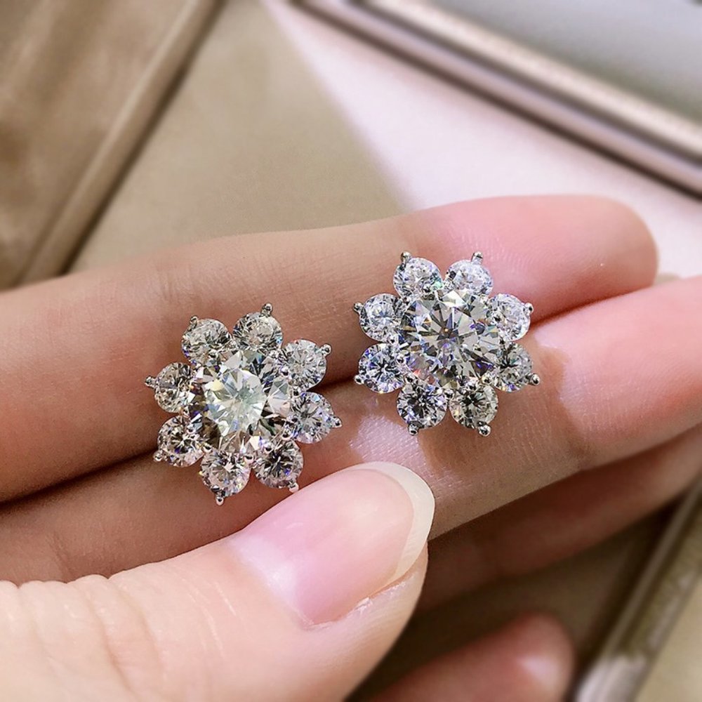 Certified 1 ct. t.w. Moissanite Diamond Sunflower Stud Earrings NEW - Picture 6 of 13